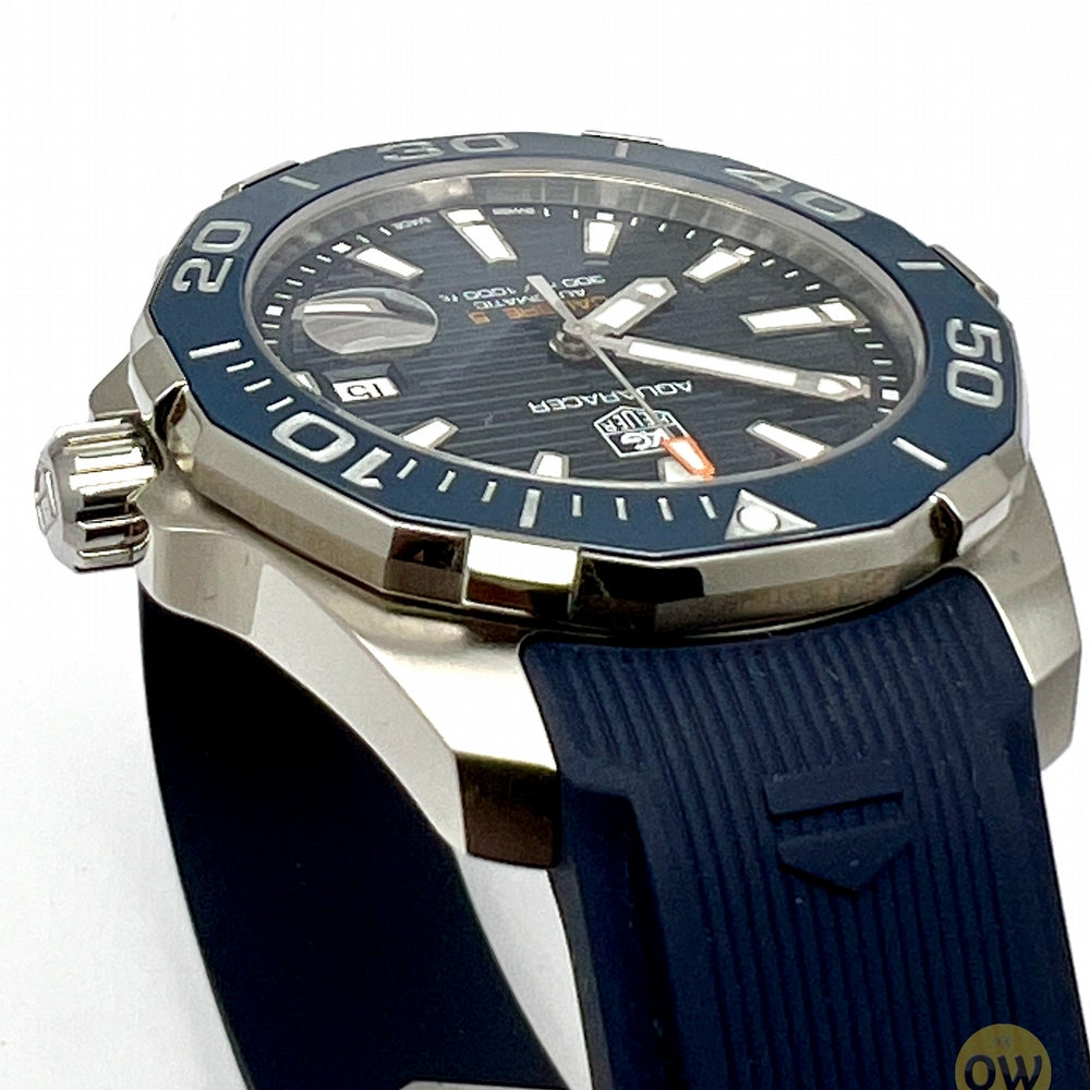 Aquaracer 41 top