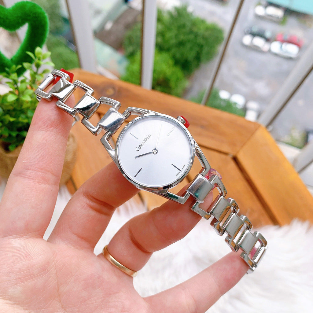 Calvin Klein K7