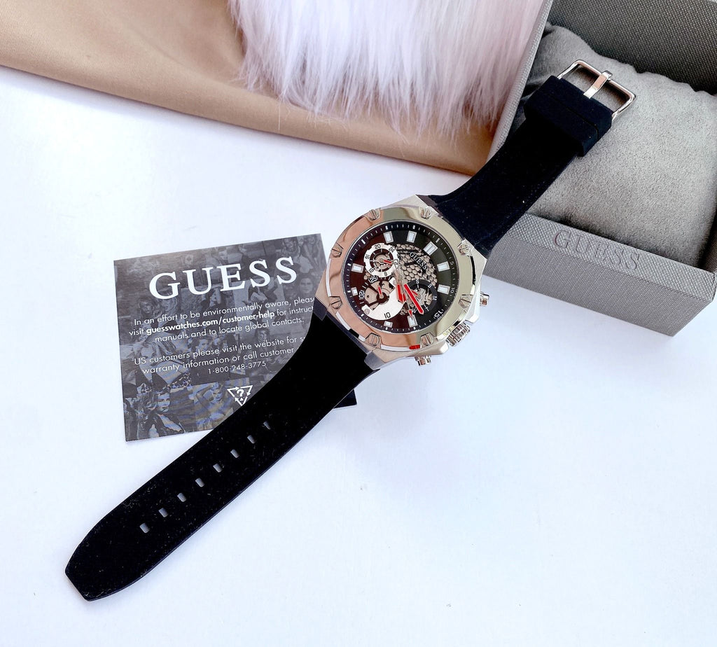 Orologio Uomo GUESS - Multifunzione, Quadrante Nero E Dettagli Oro, Cinturino In Poliuretano Nero - 46 Mm, Resistente All'Acqua 50m
