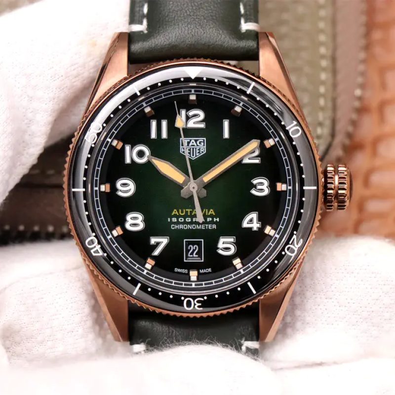Tag Heuer Autavia Calibre 5 Automatic 42mm Olive Green Dial