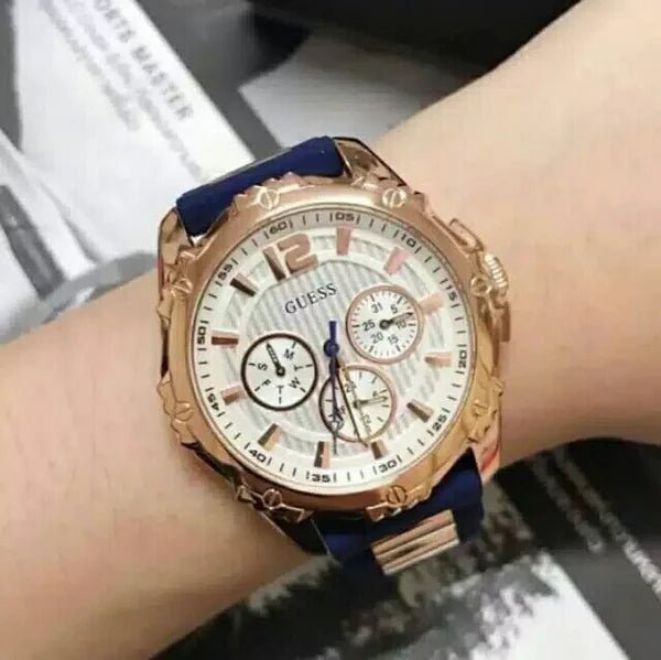 W0325l8 deals guess watch