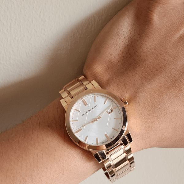 Burberry rose 2025 gold watch