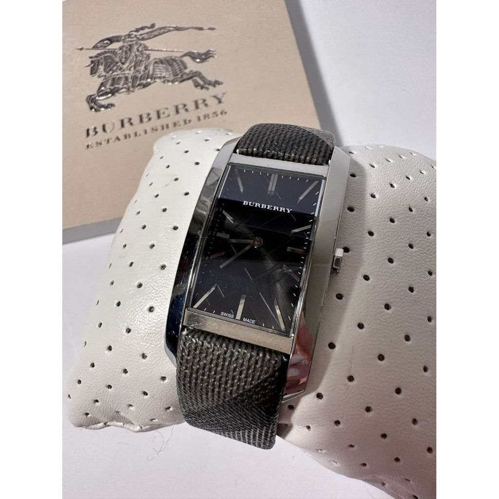 Burberry The Pioneer Black Dial Leather Strap Watch for Women - BU9505